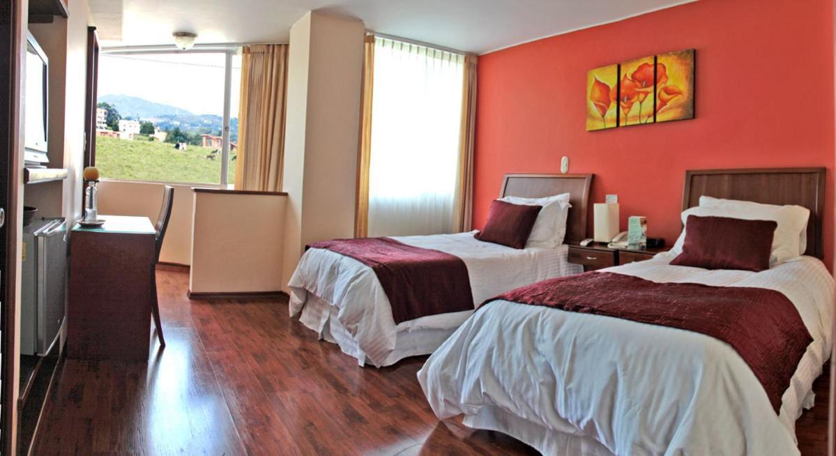 Kur Hotel & Bio Spa La Trinidad Bagian luar foto